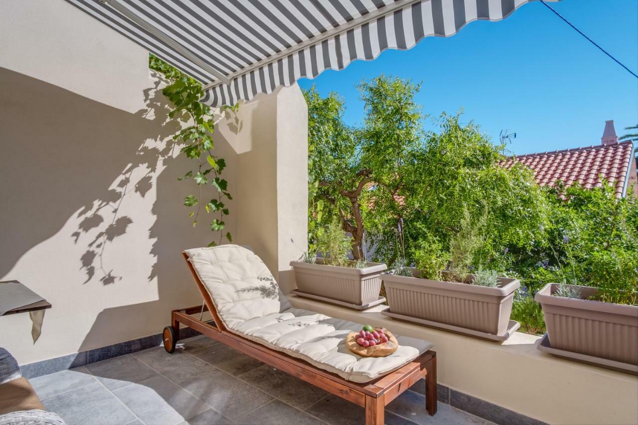 Casa Rustica Apartment Mali Losinj Bagian luar foto