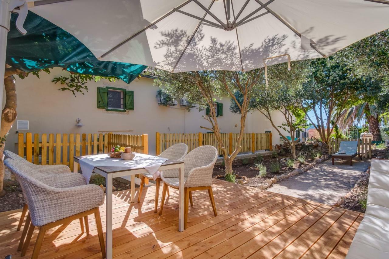 Casa Rustica Apartment Mali Losinj Bagian luar foto